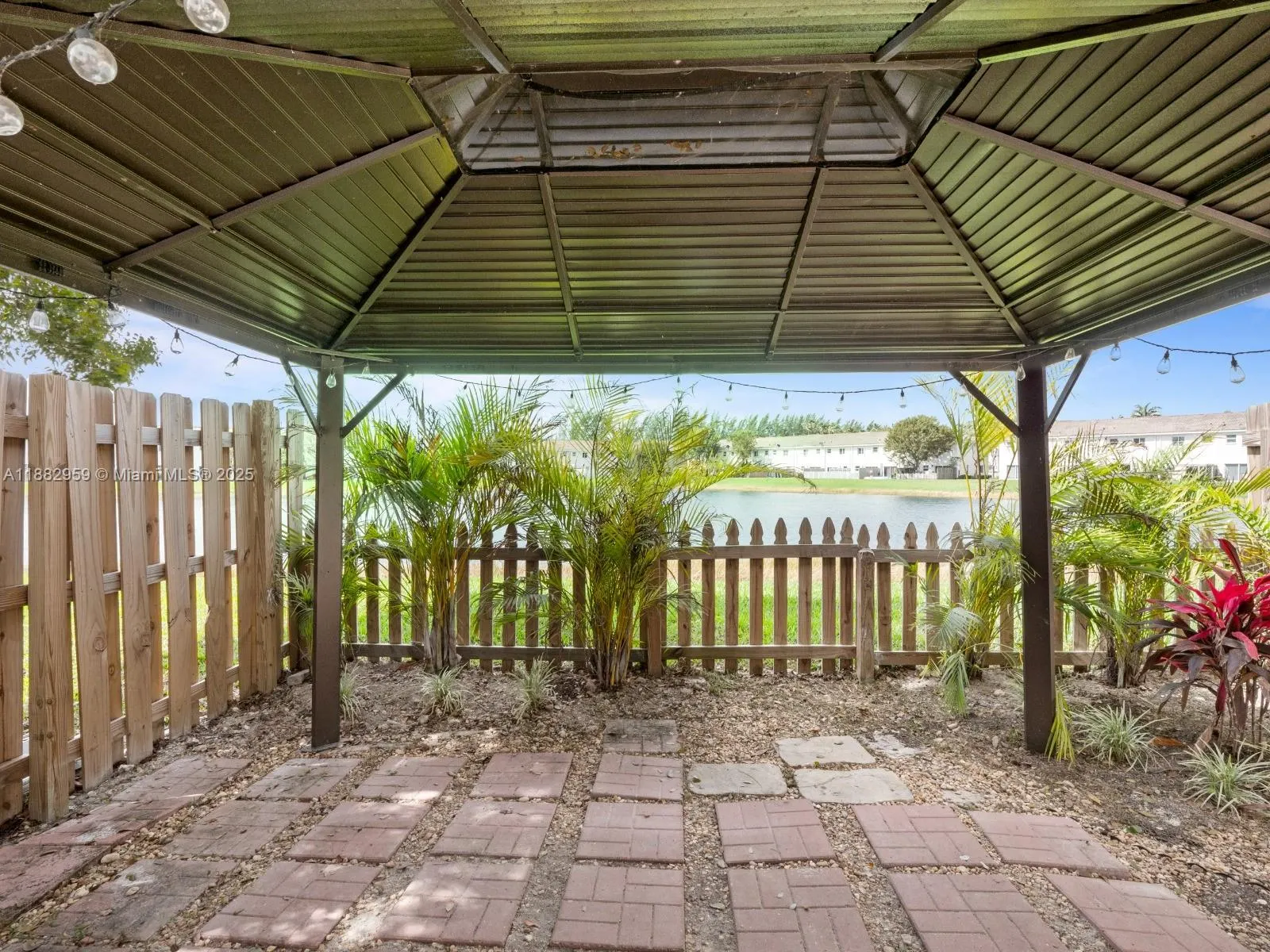 2954 SE 15th Ter