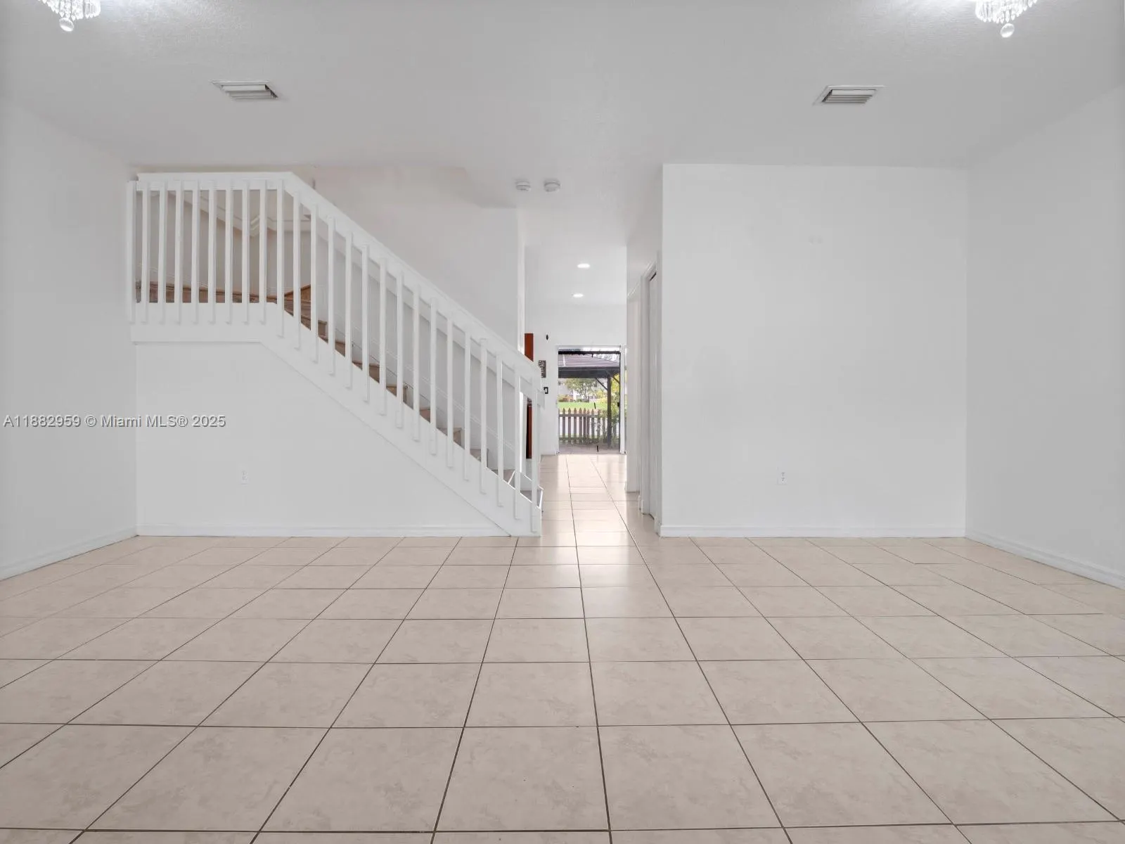 2954 SE 15th Ter