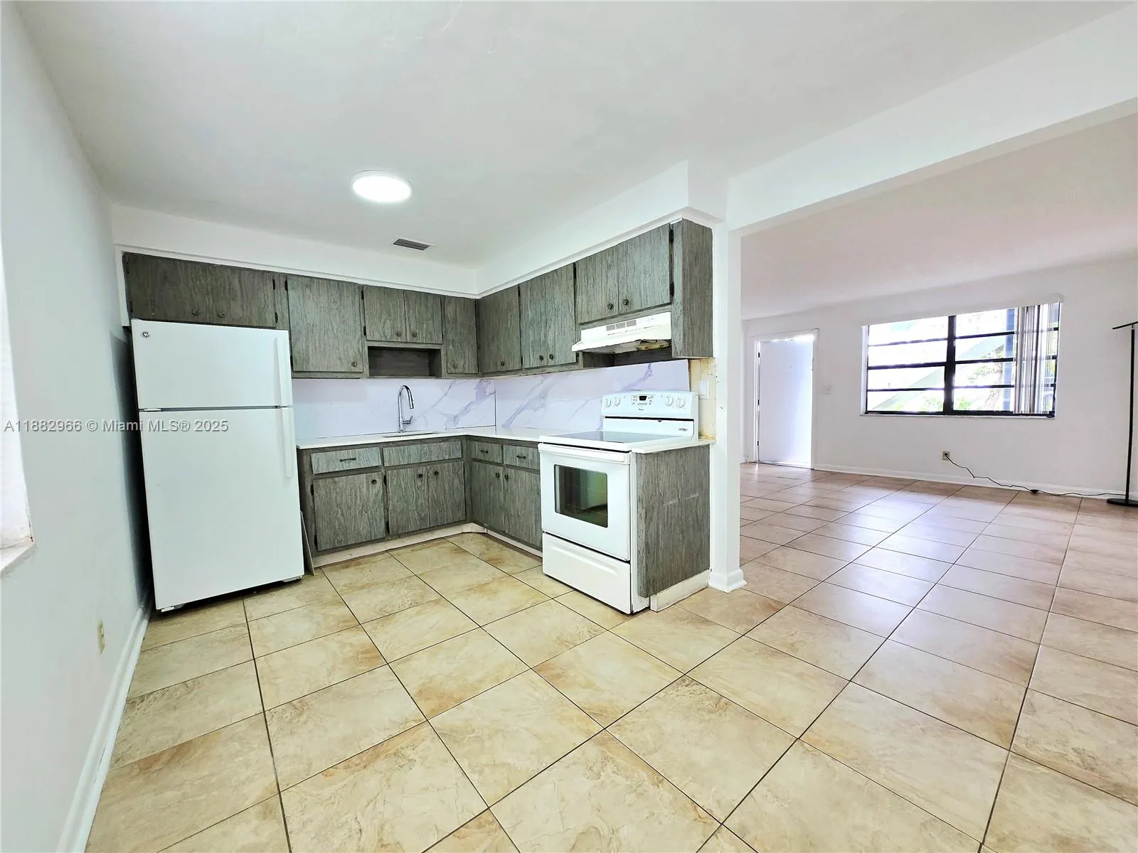 3770 SW 59th Ave, #1