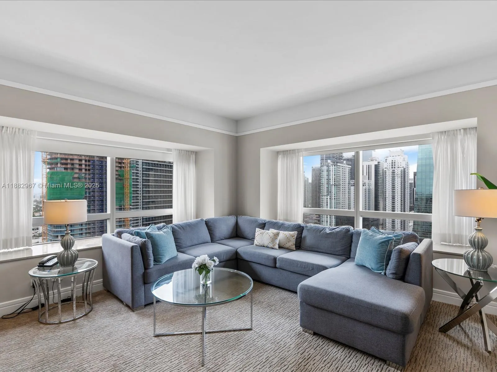 1435 Brickell Ave, #3212