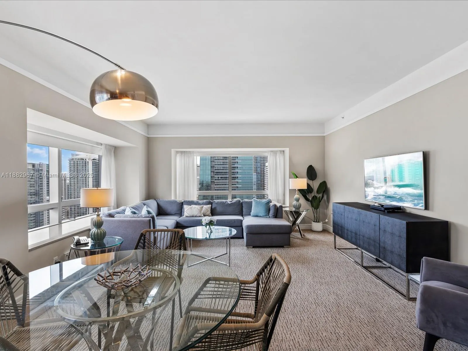1435 Brickell Ave, #3212