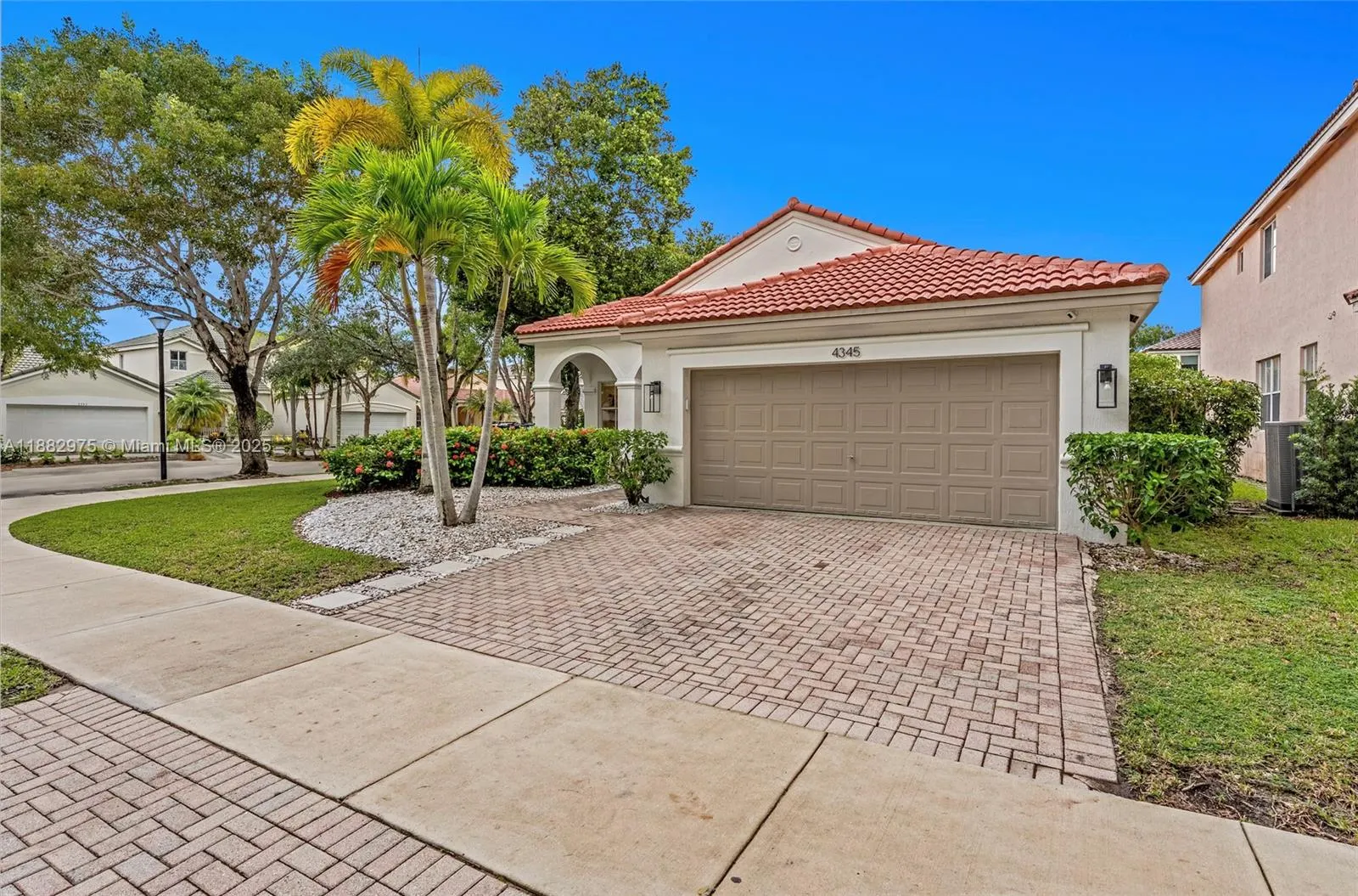 4345 Willow Ridge Dr