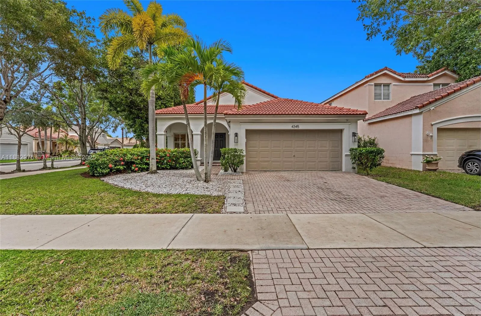 4345 Willow Ridge Dr