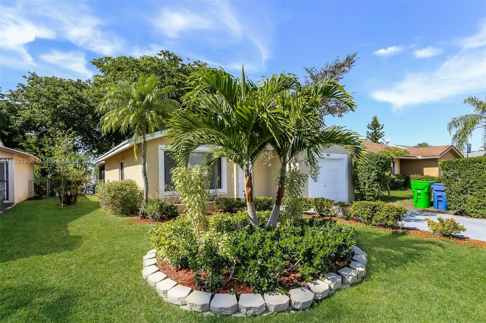 5315 NW 93 Ave