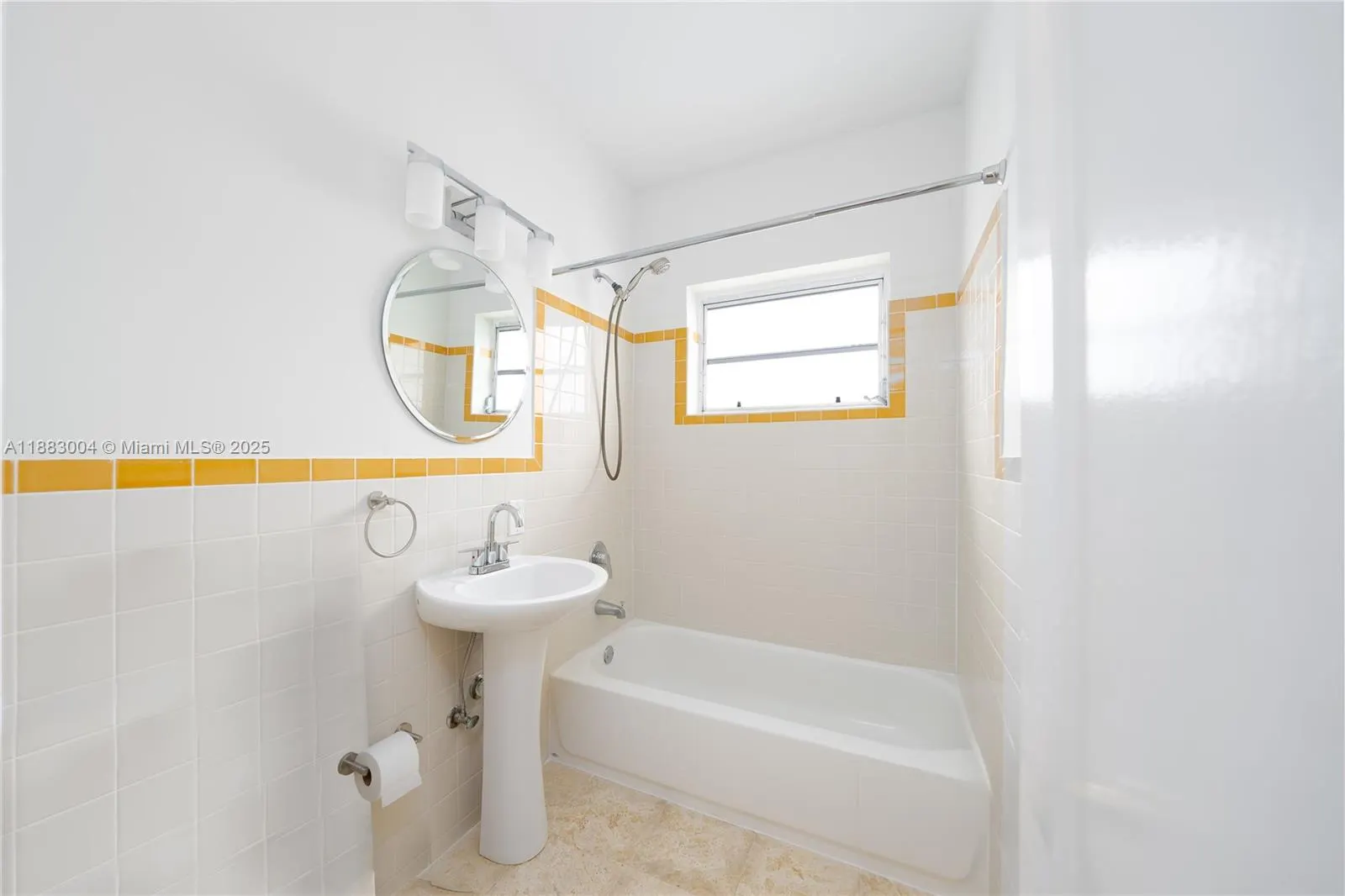 1051 Michigan Ave, #3