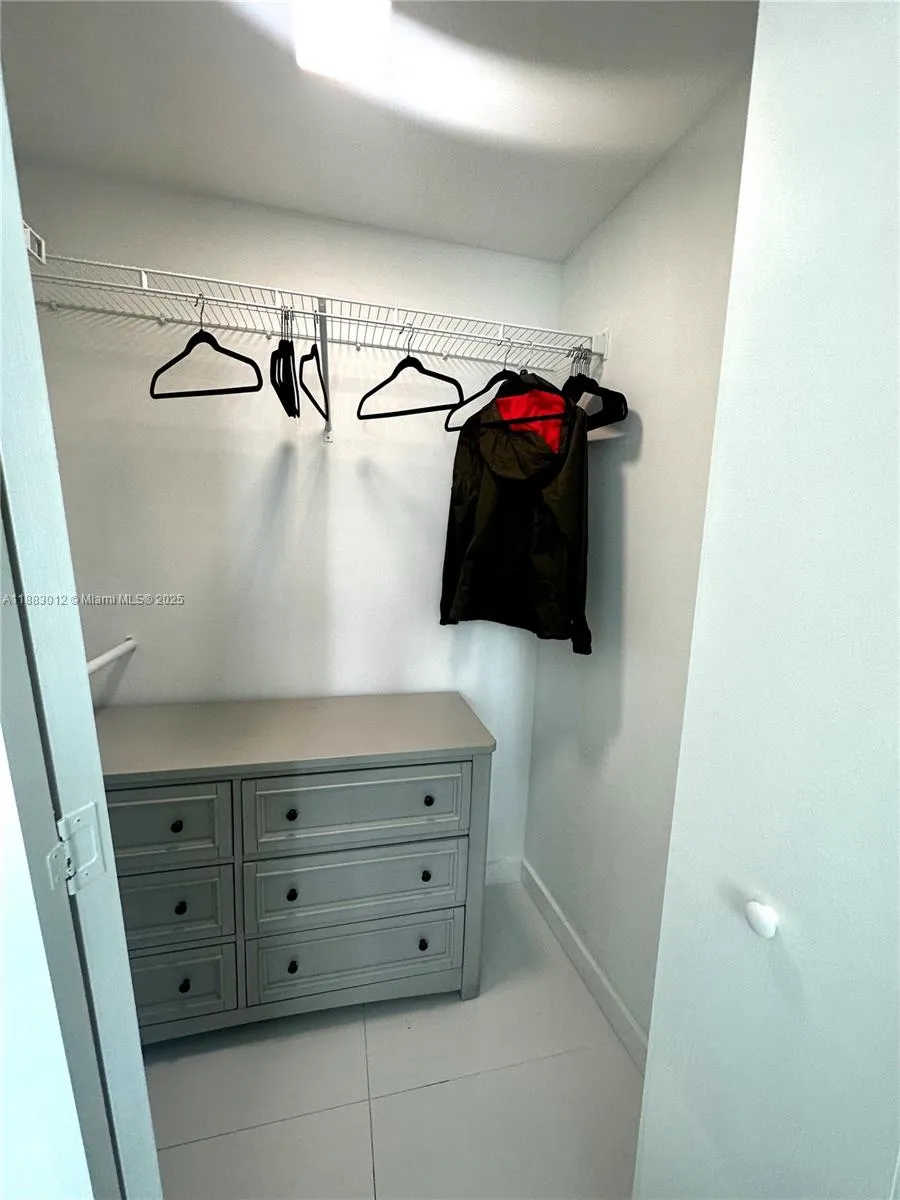 1100 S Miami Ave, #3307
