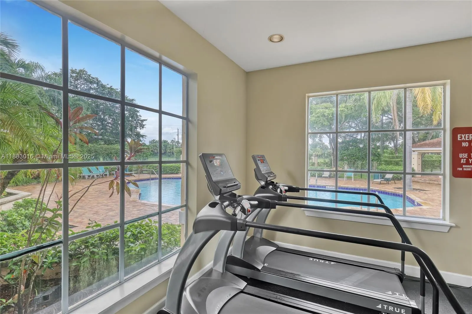 1727 Village Blvd, #102