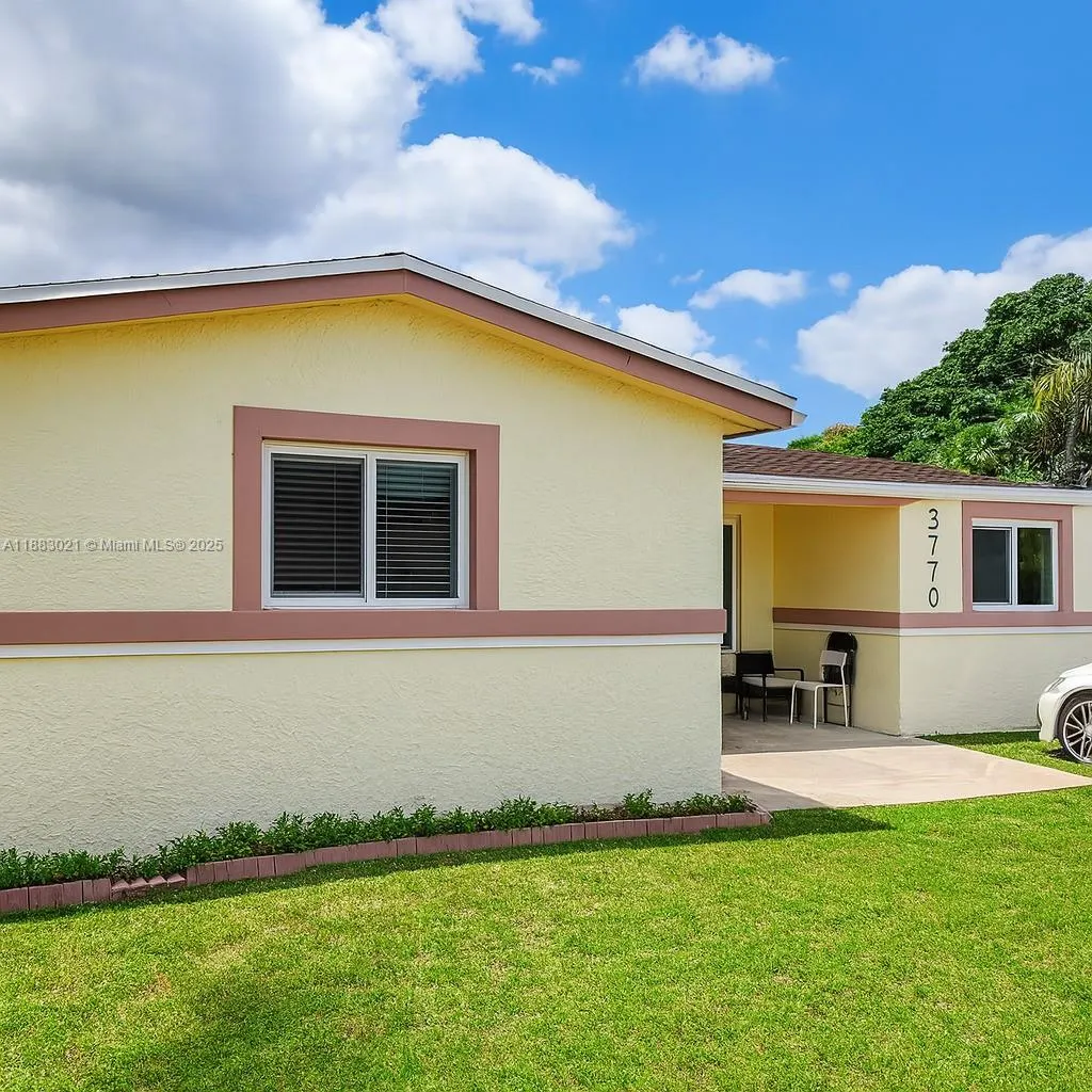 3770 NW 8th PLACE