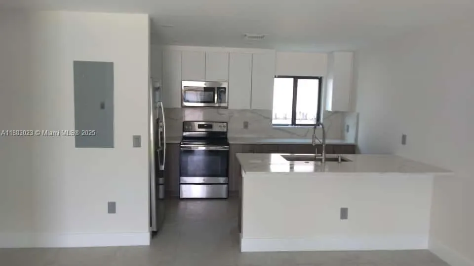 9703 NW 5th Ave, #9703