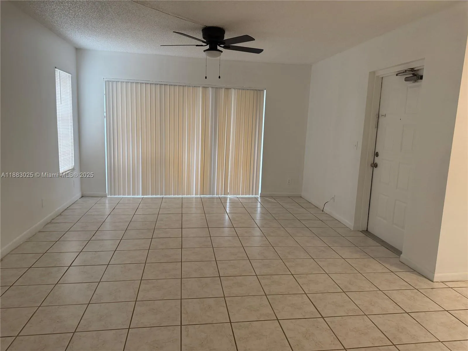 1101 Green Pine Blvd, #F1