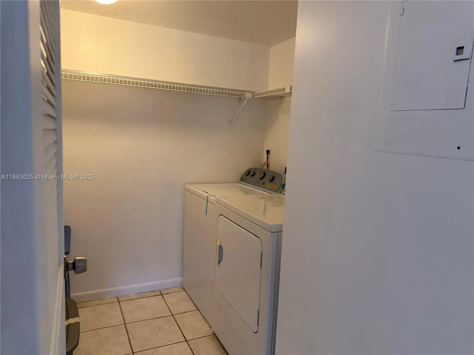 1101 Green Pine Blvd, #F1