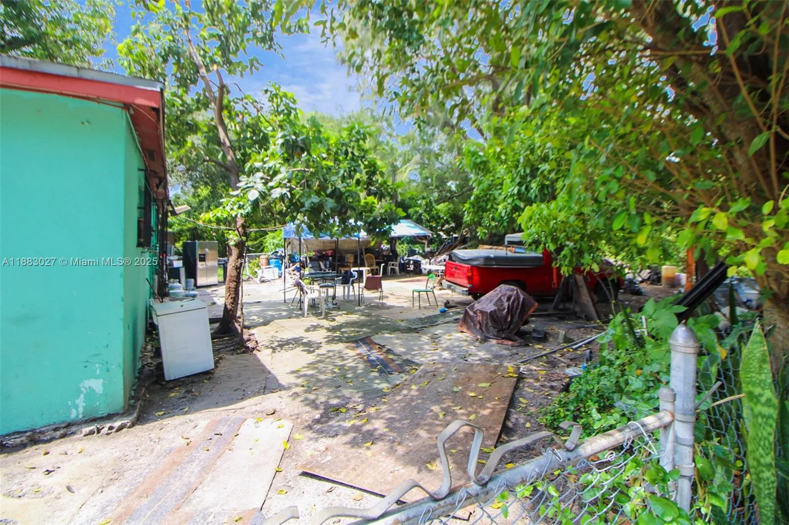 105 NW 58th St