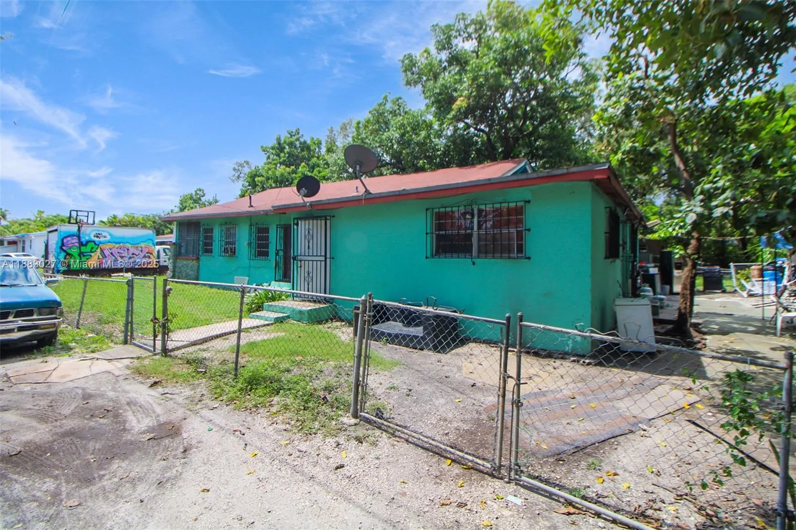 105 NW 58th St