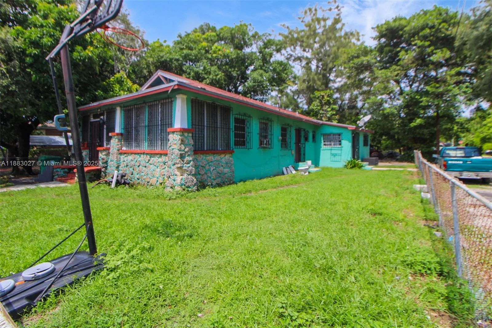 105 NW 58th St