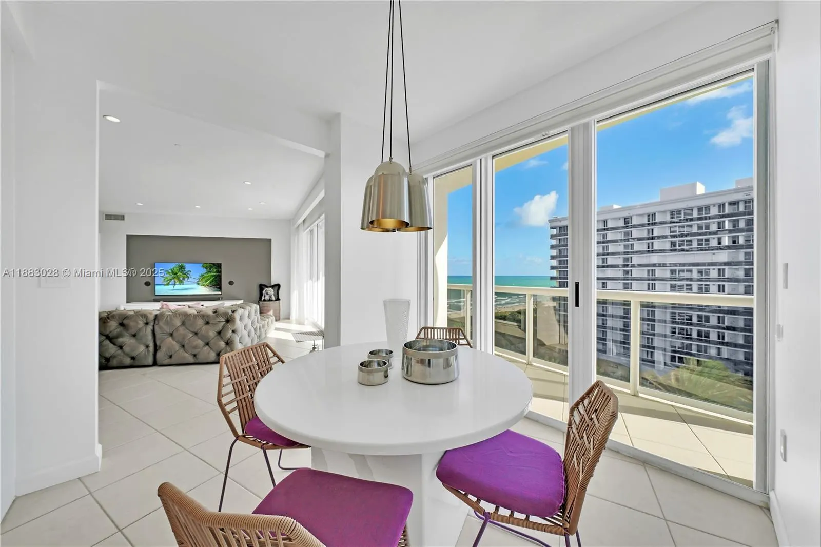 9601 Collins Ave, #809