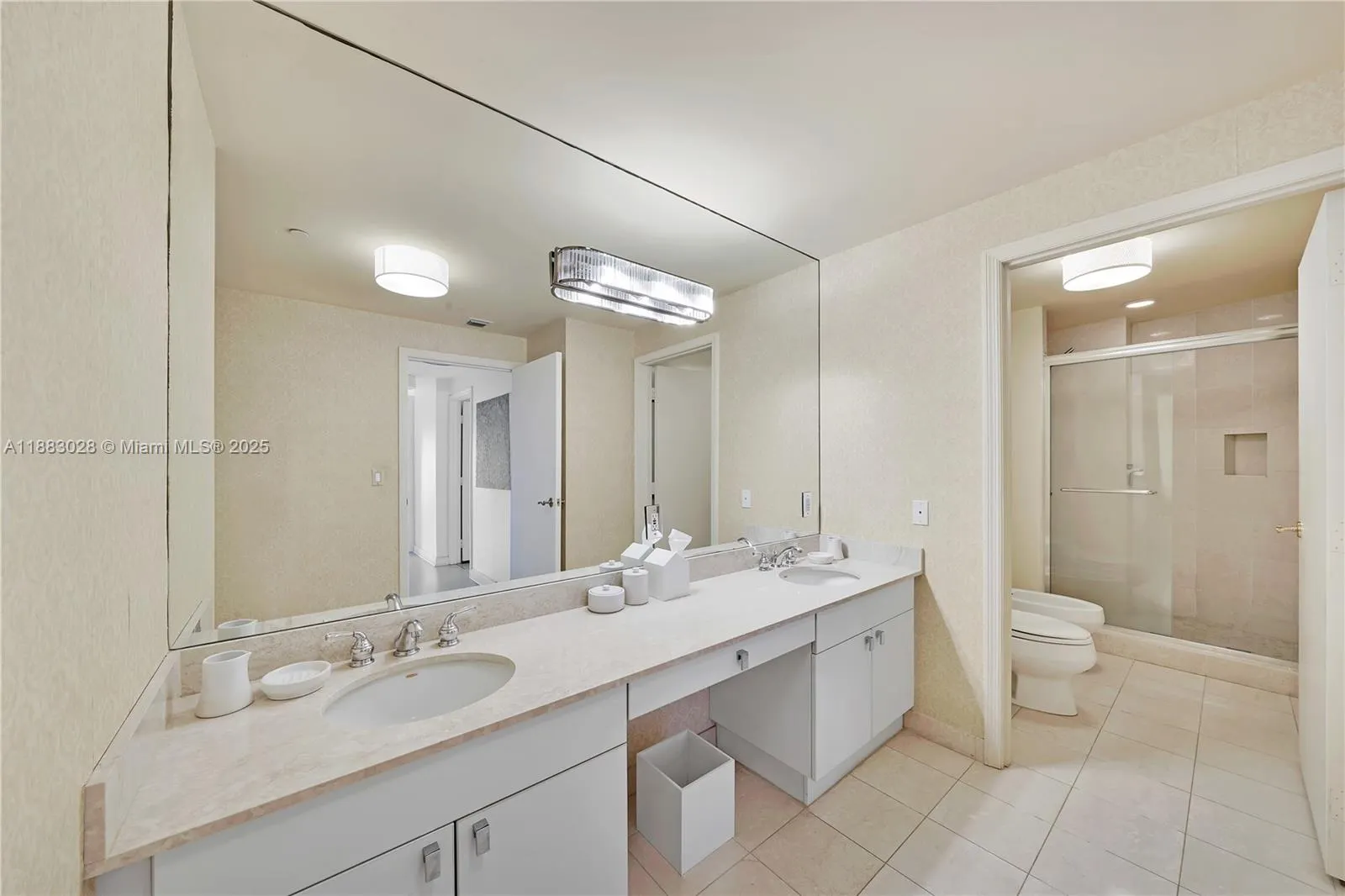 9601 Collins Ave, #809