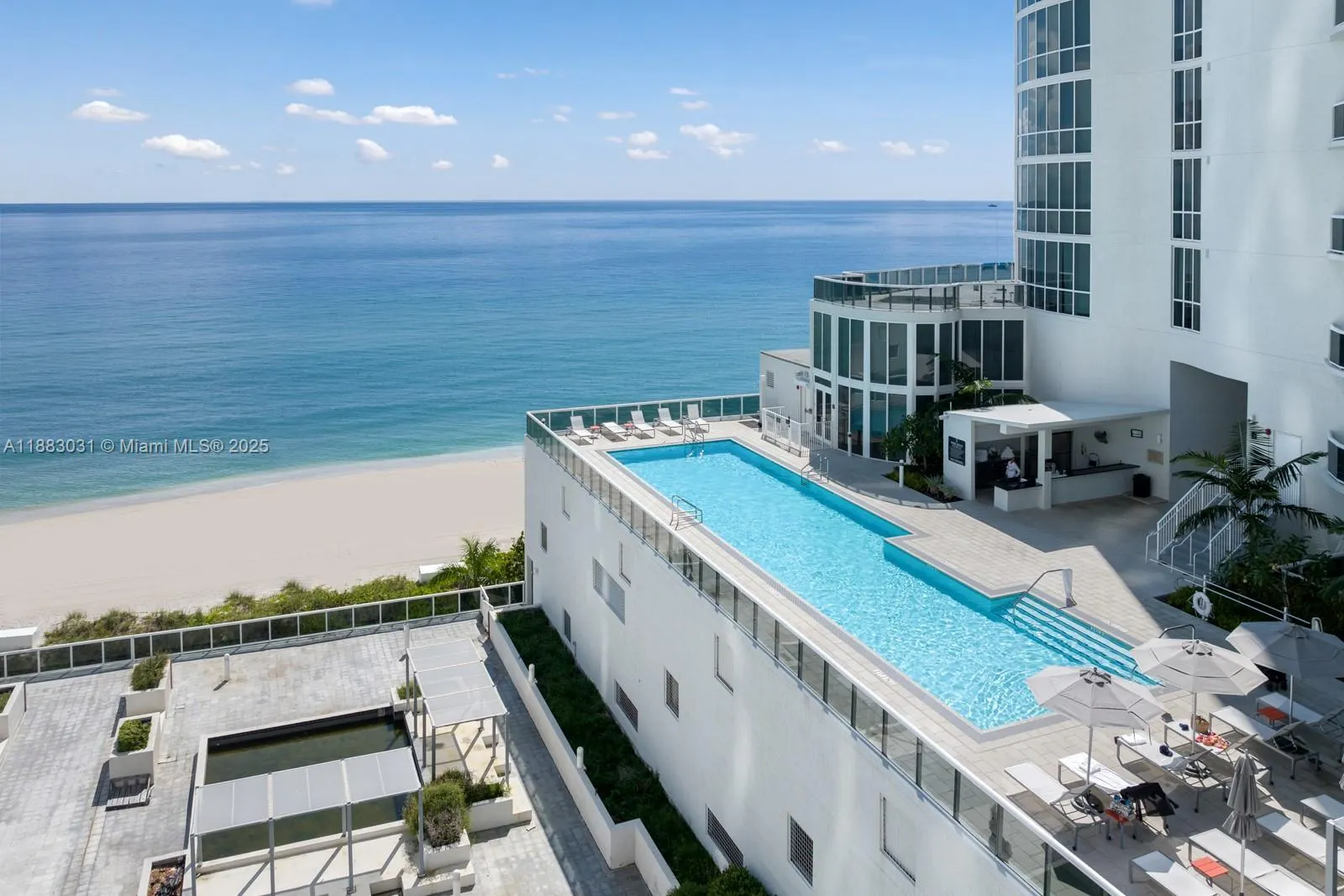 15811 Collins Ave, #2907