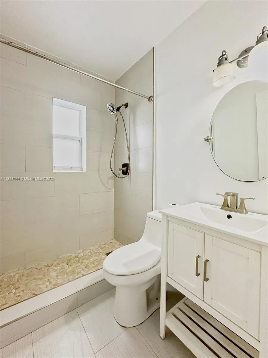 3770 SW 27th St, #3772