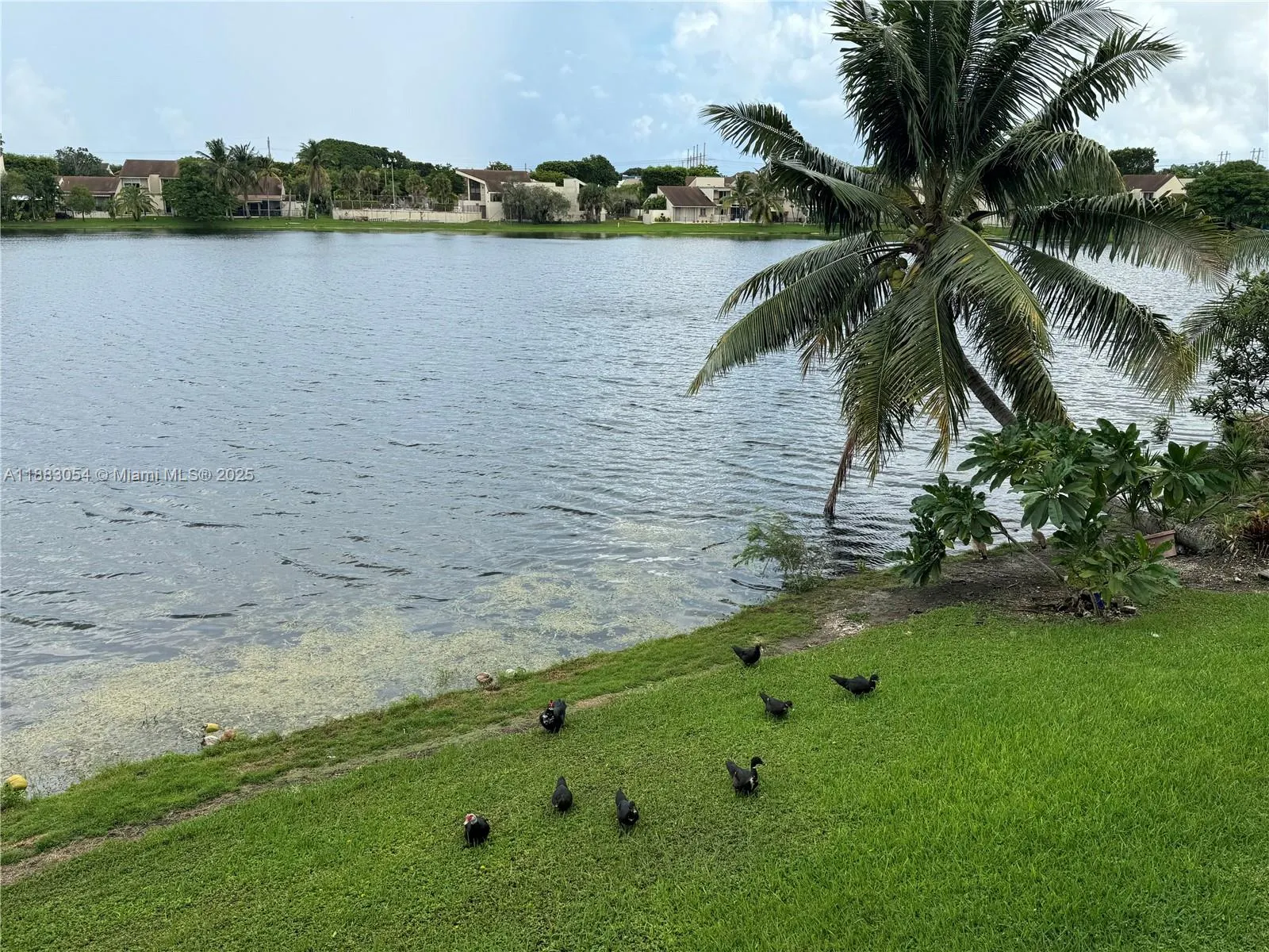 9363 Fontainebleau Blvd, #H212