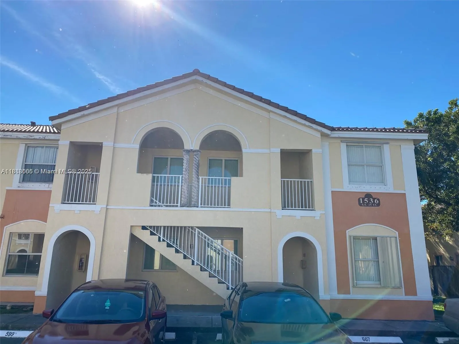1536 SE 25th St, #202