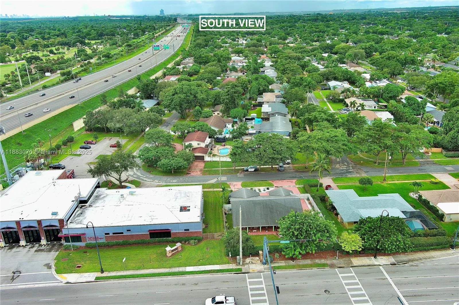 5271 W Broward Blvd