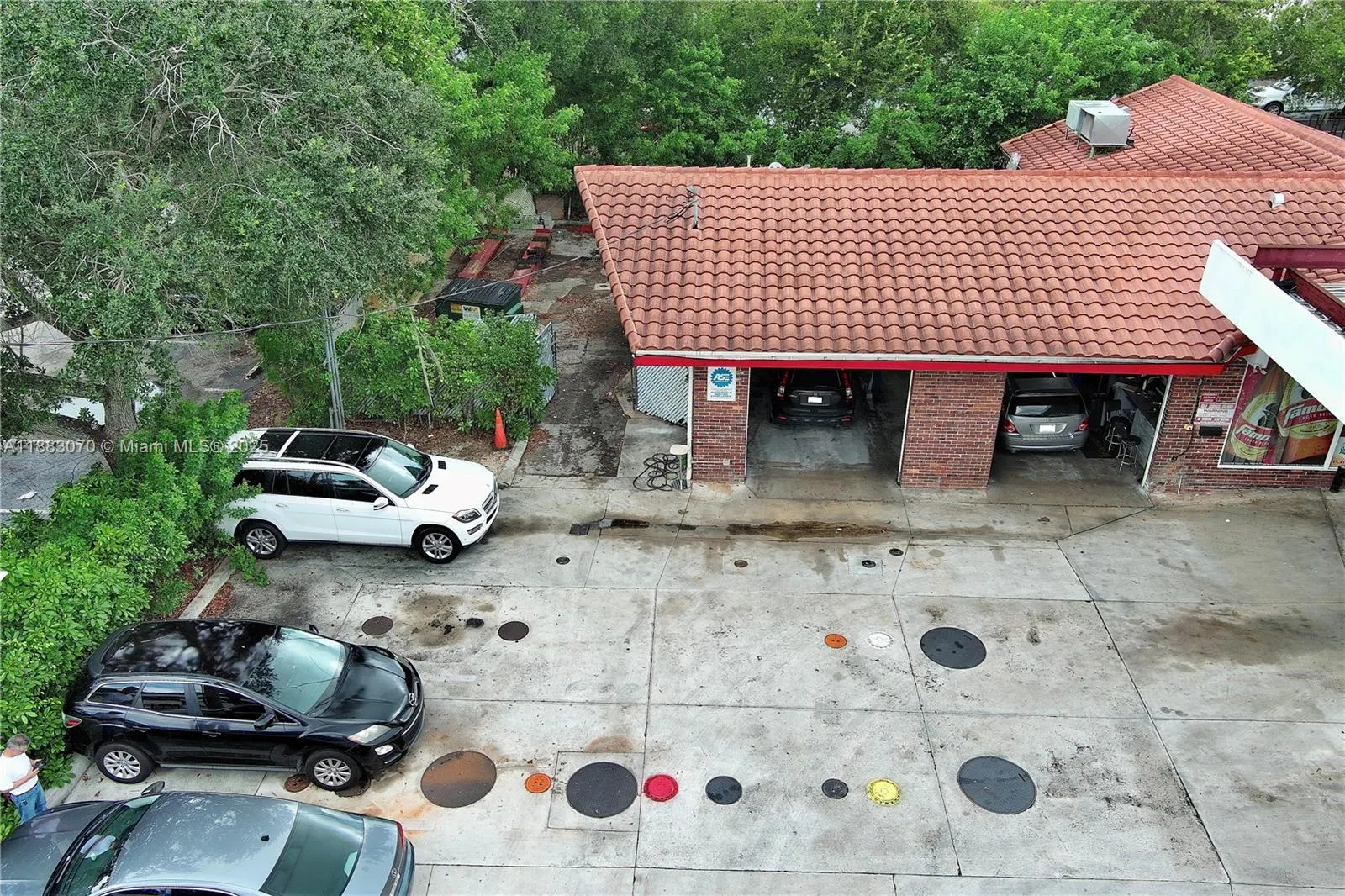 5271 W Broward Blvd