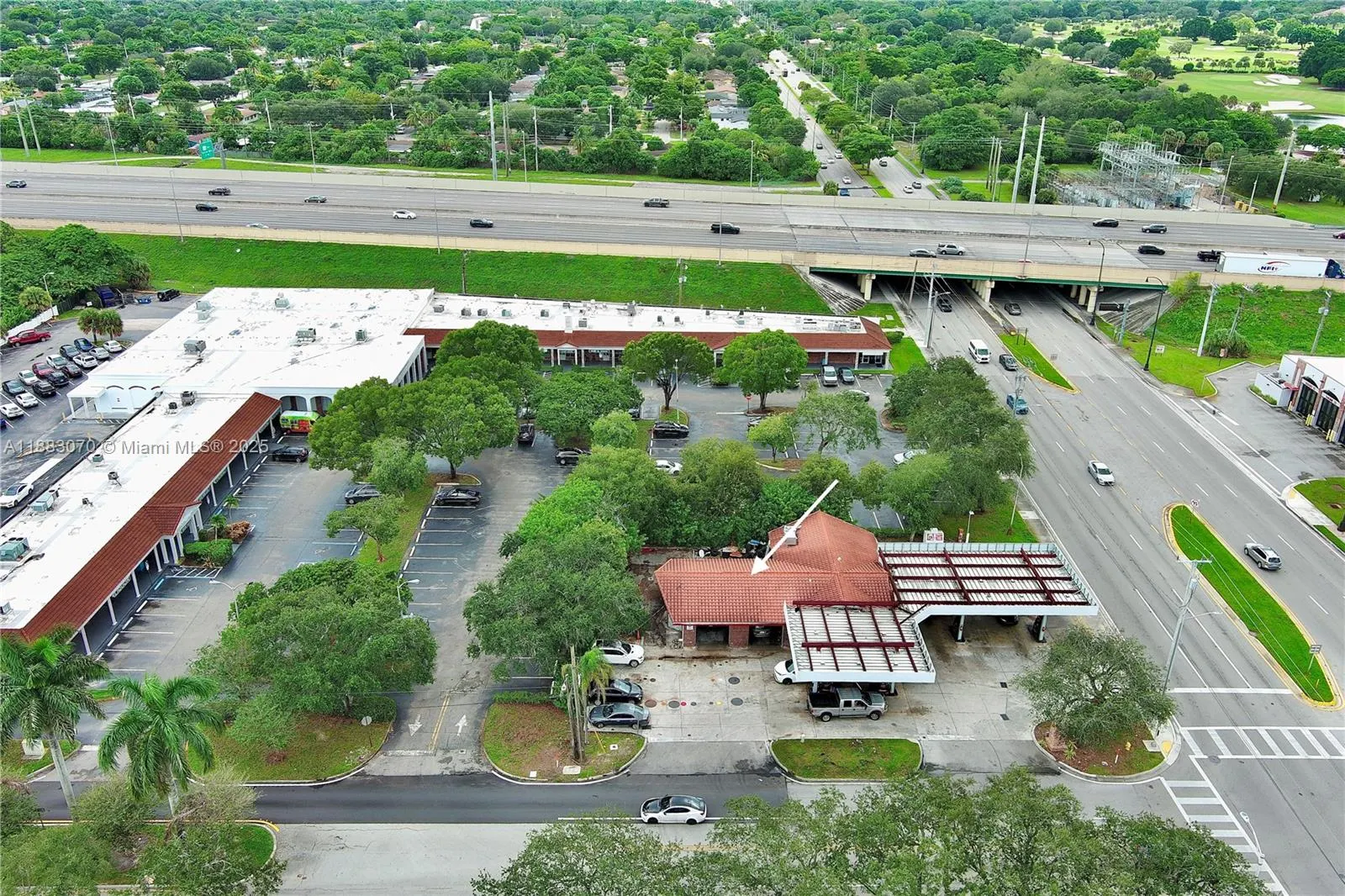 5271 W Broward Blvd