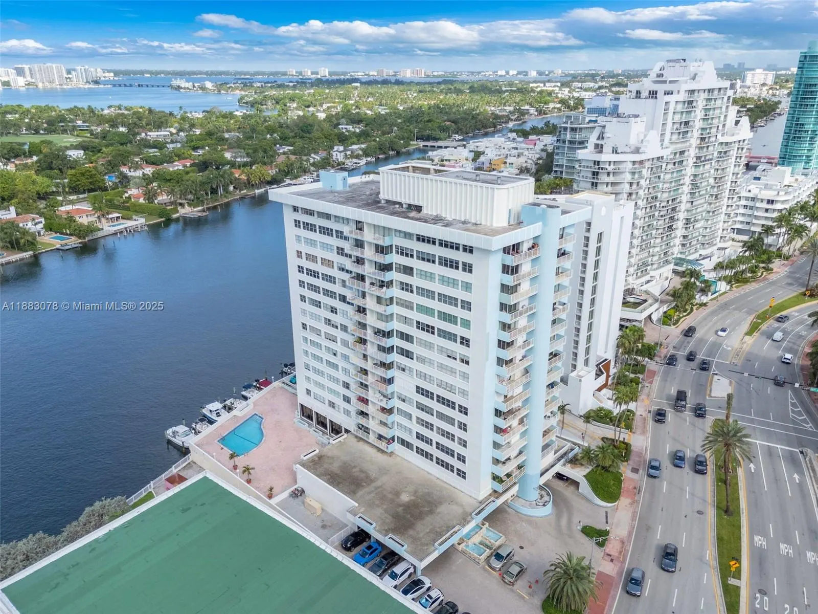 5838 Collins Ave, #6H