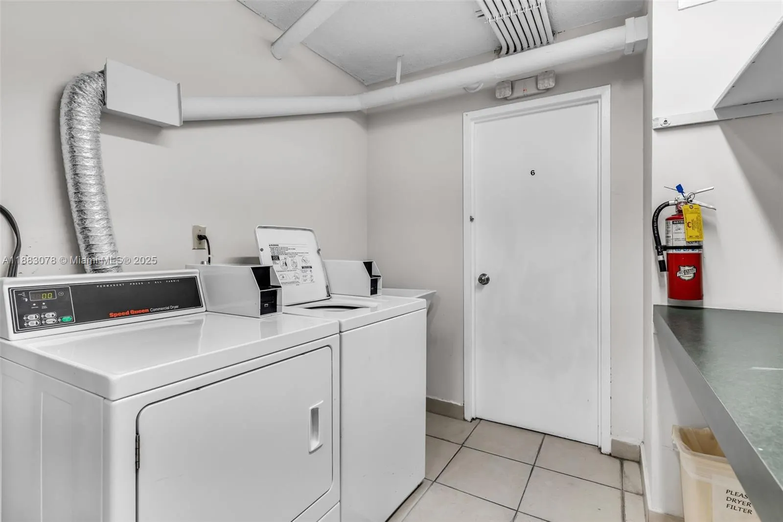 5838 Collins Ave, #6H