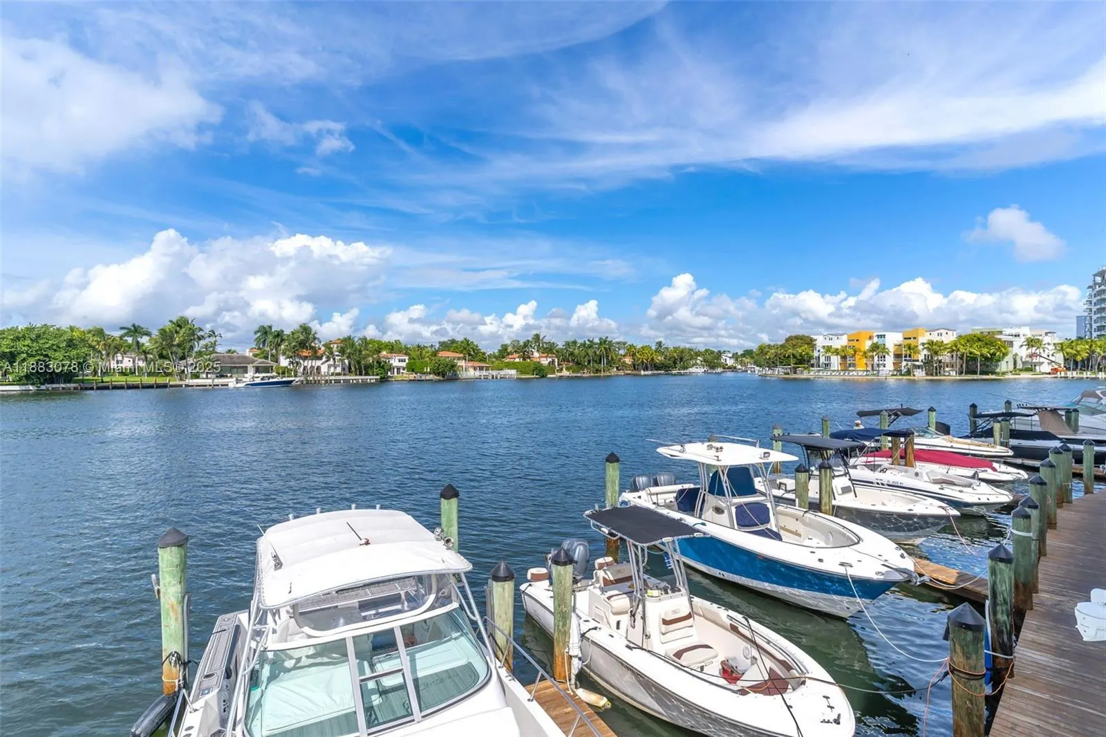 5838 Collins Ave, #6H