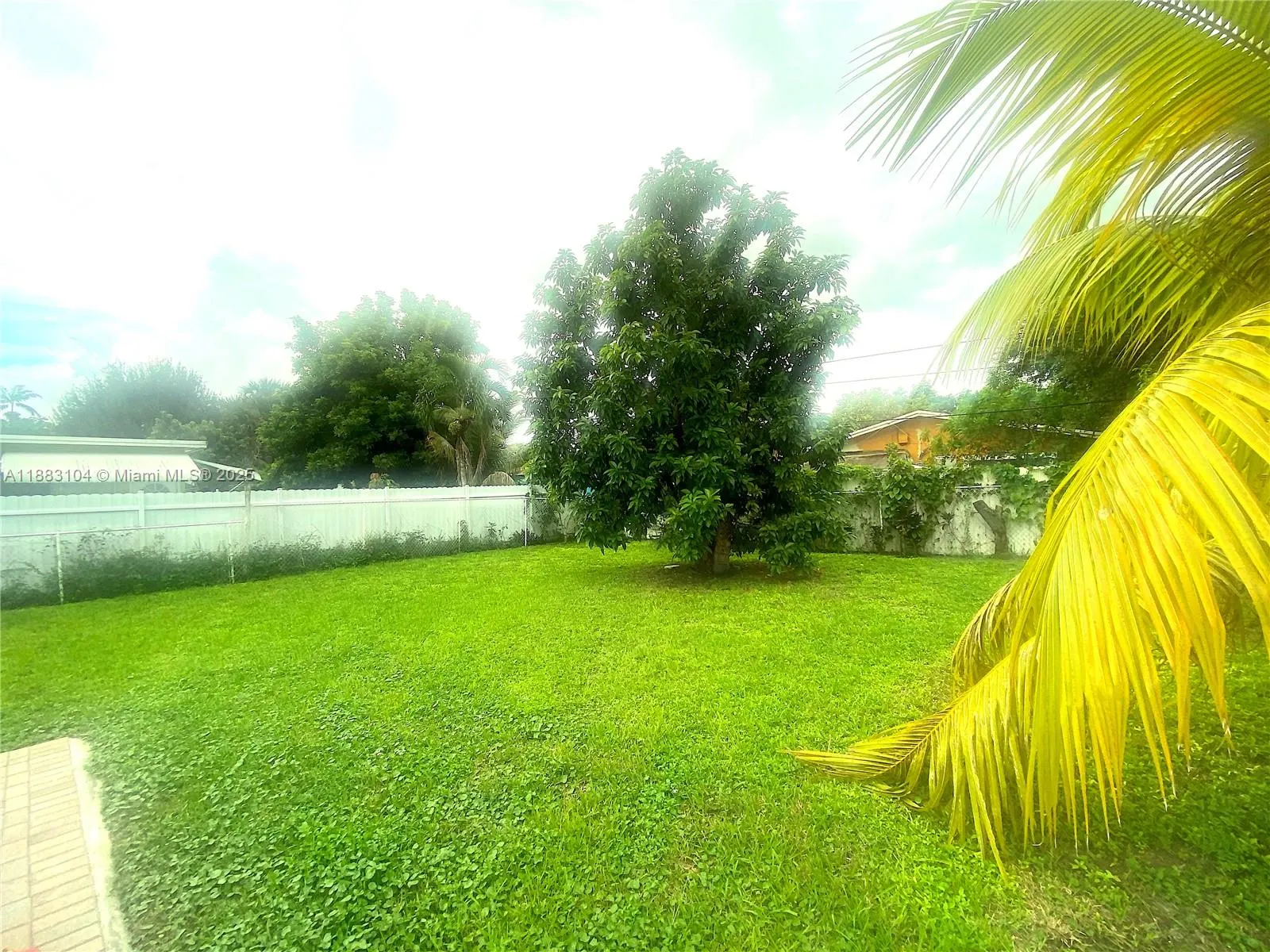 3416 SW 12th Ct