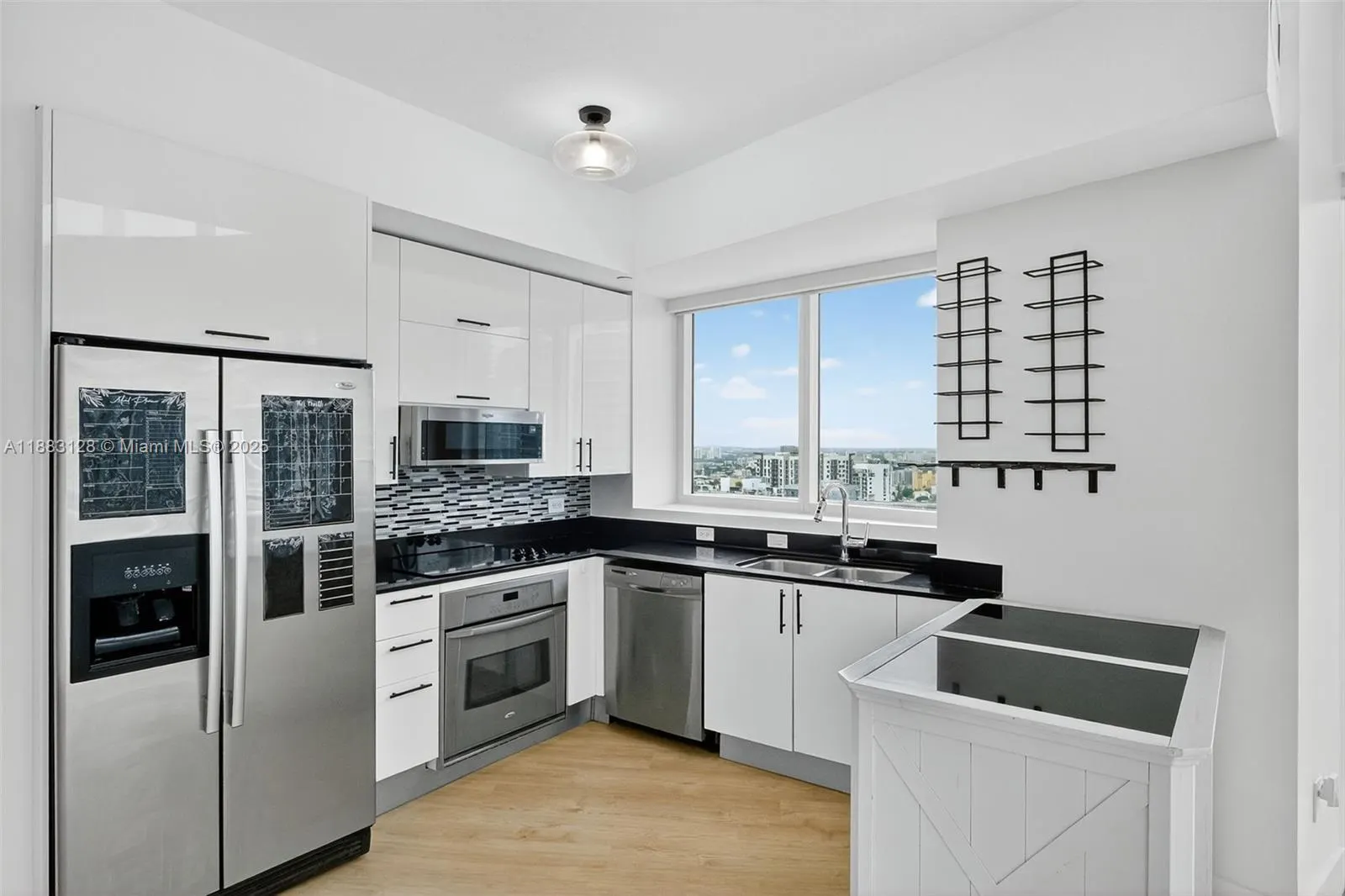 60 SW 13th St, #3026