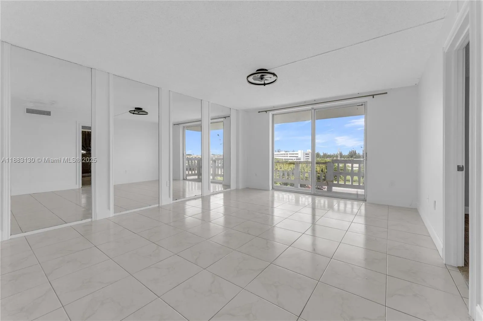15600 NW 7th Ave, #708