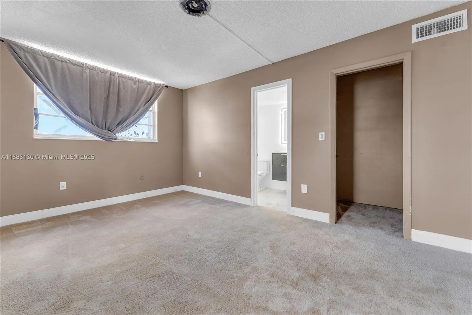 15600 NW 7th Ave, #708