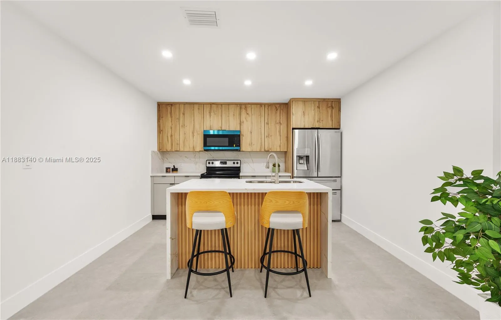 10017 SW 23rd Ter