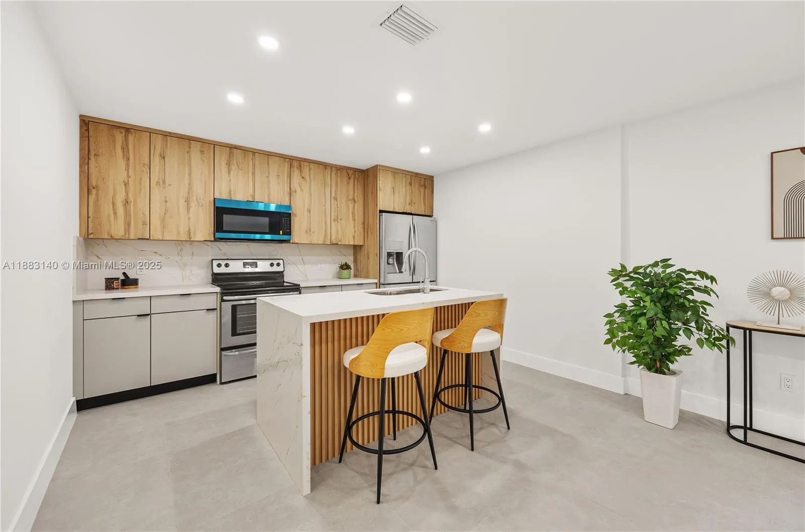 10017 SW 23rd Ter