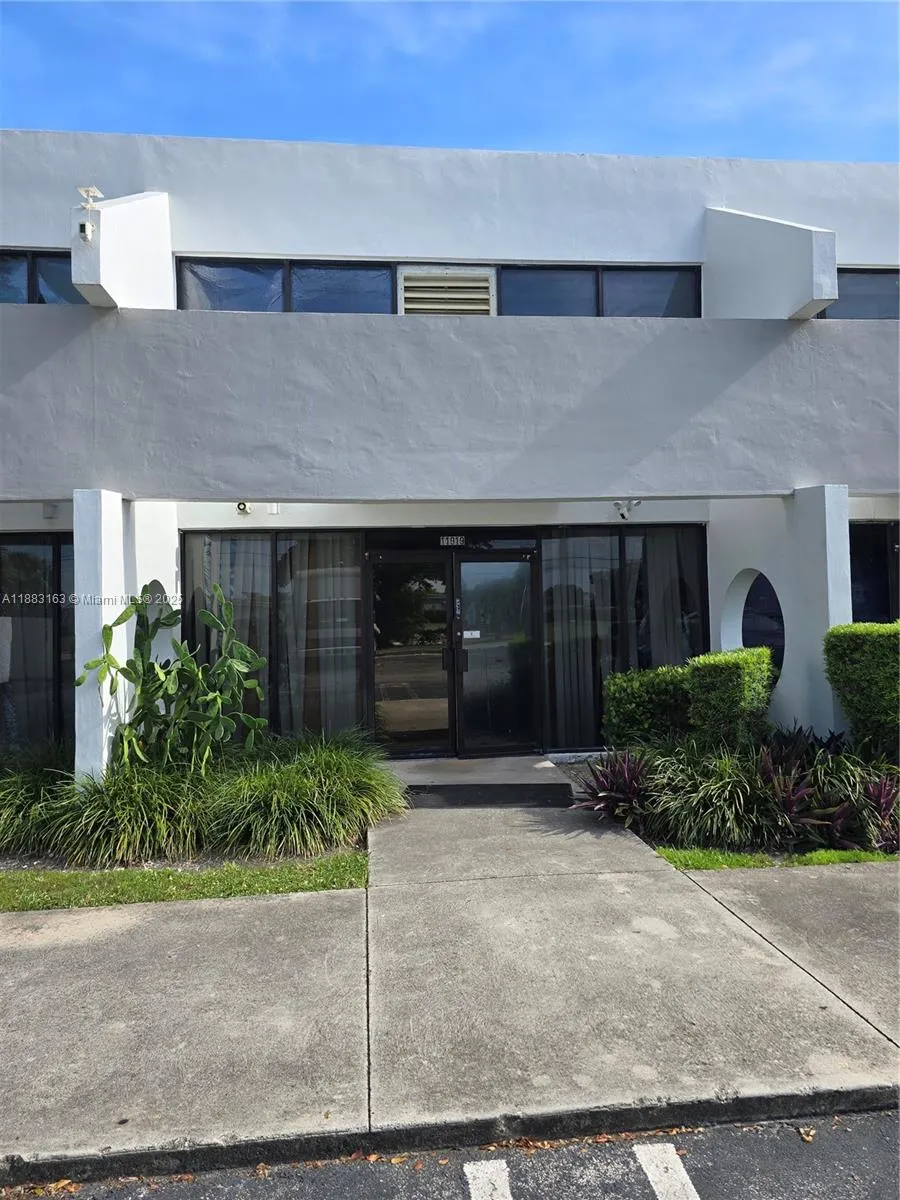 11917 W Sample Rd, #11921