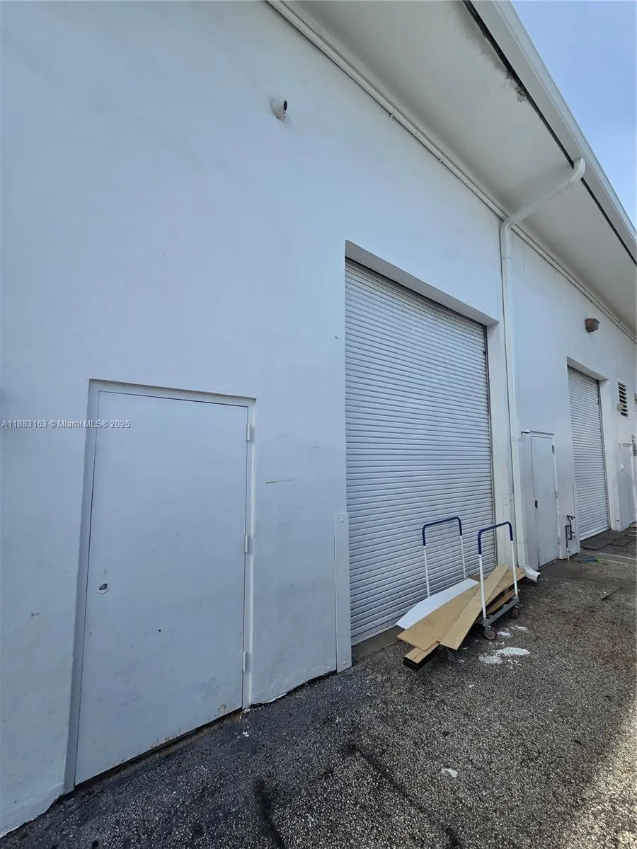 11917 W Sample Rd, #11921