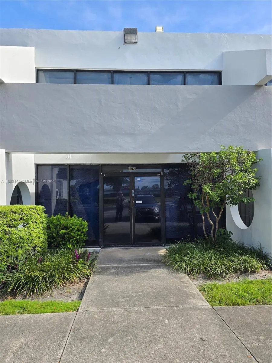 11917 W Sample Rd, #11923