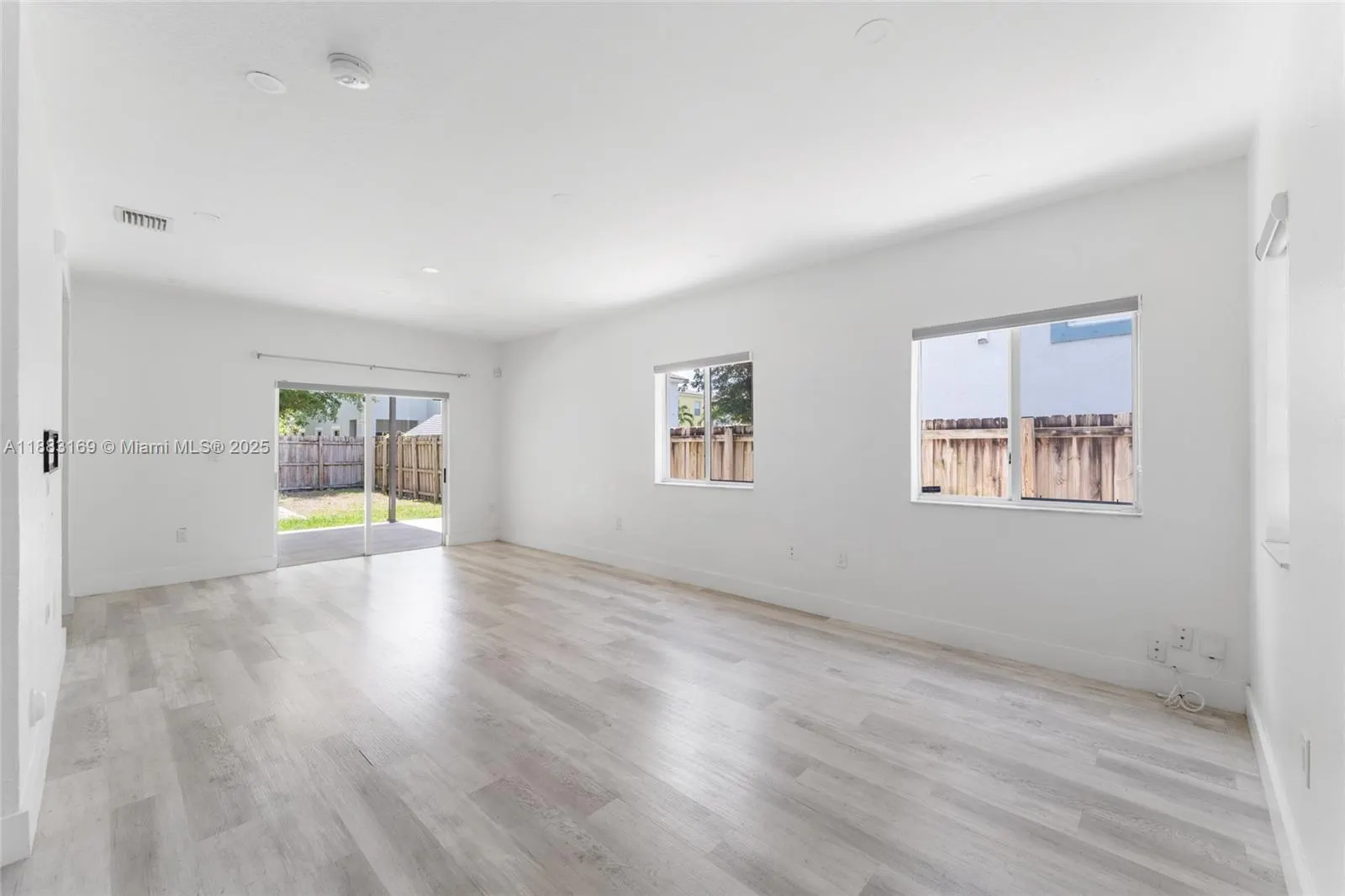 379 NE 31st Ave, #379