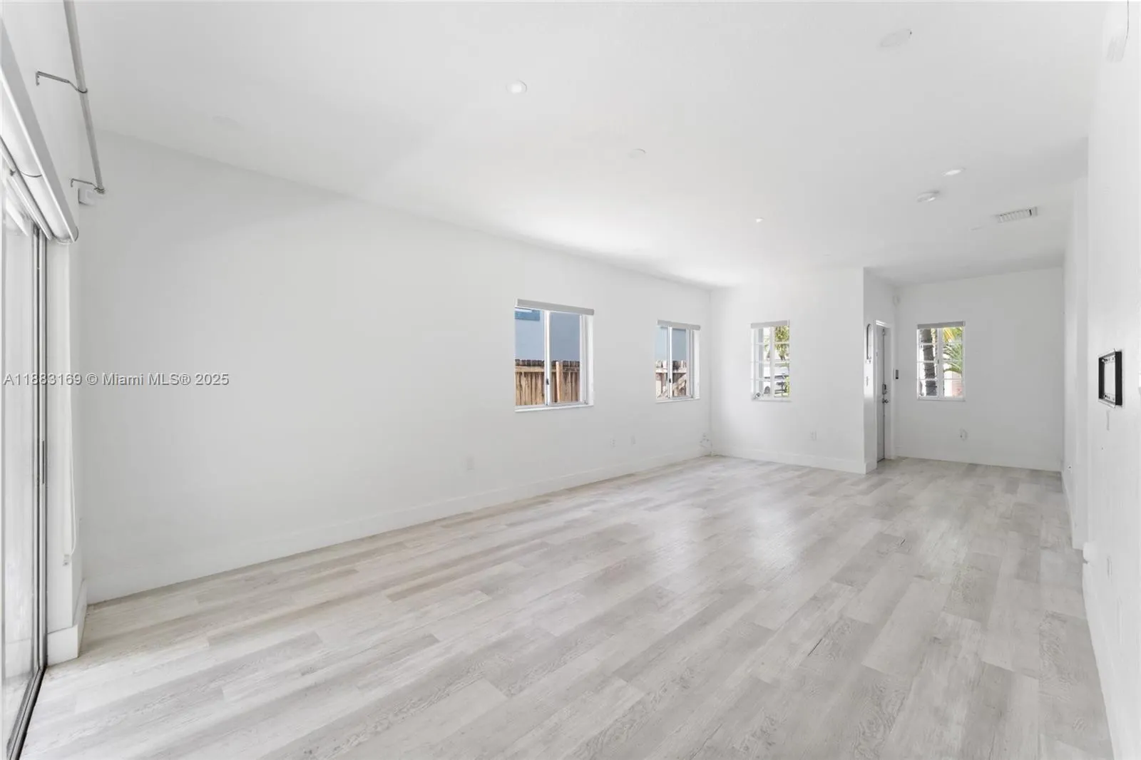 379 NE 31st Ave, #379