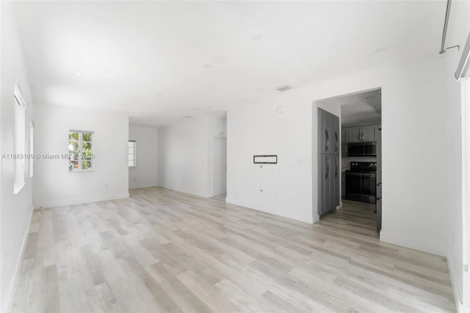 379 NE 31st Ave, #379