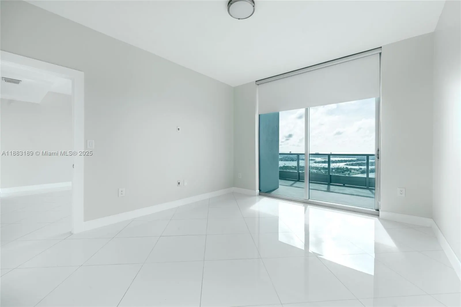 900 Biscayne Blvd, #4802