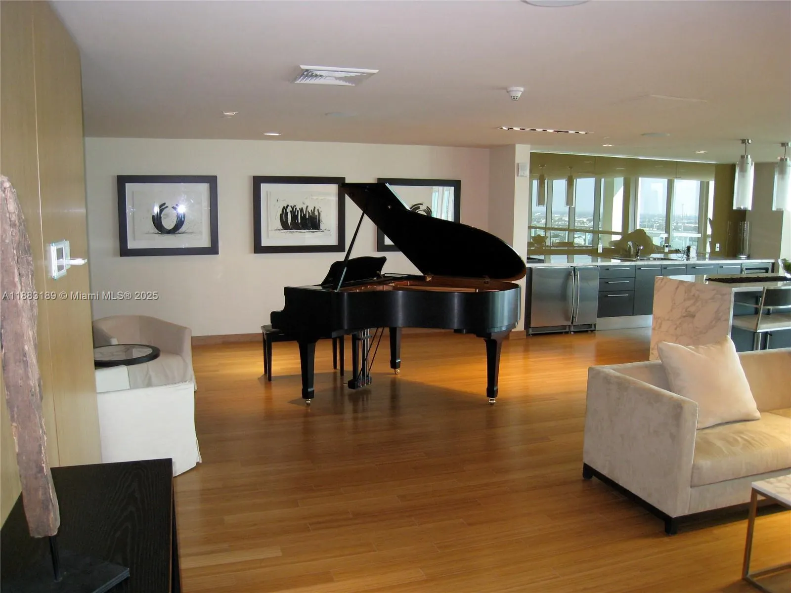 900 Biscayne Blvd, #4802