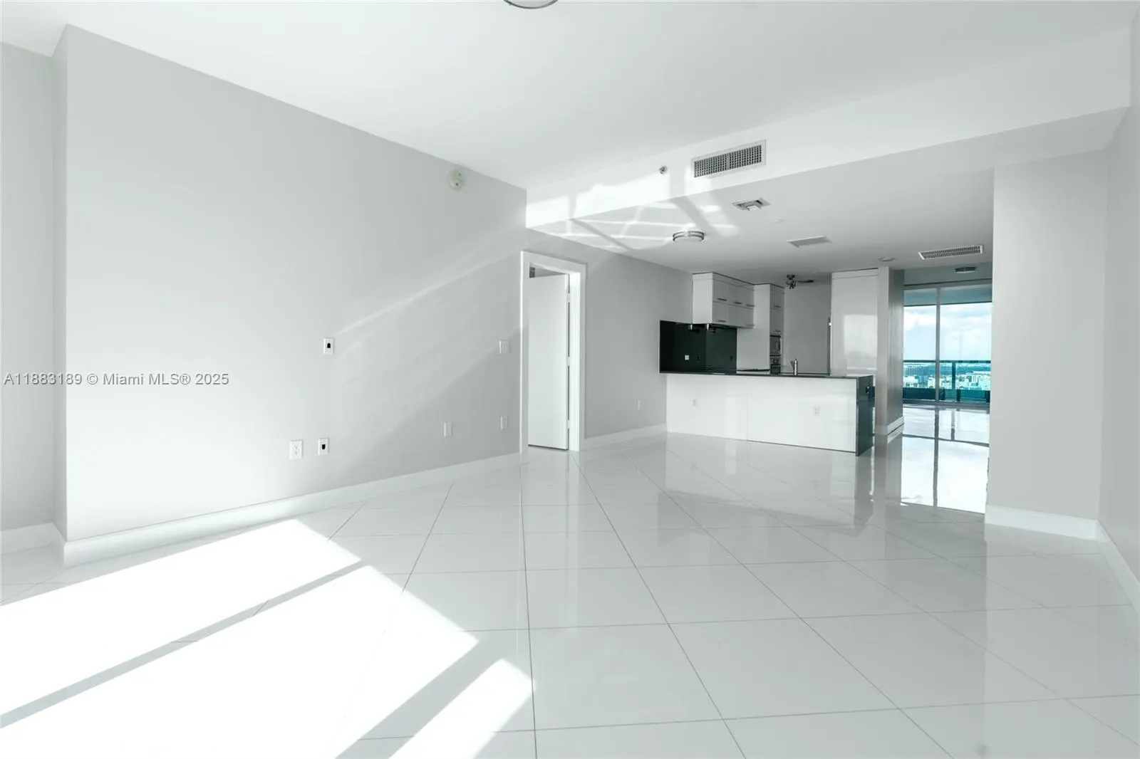900 Biscayne Blvd, #4802