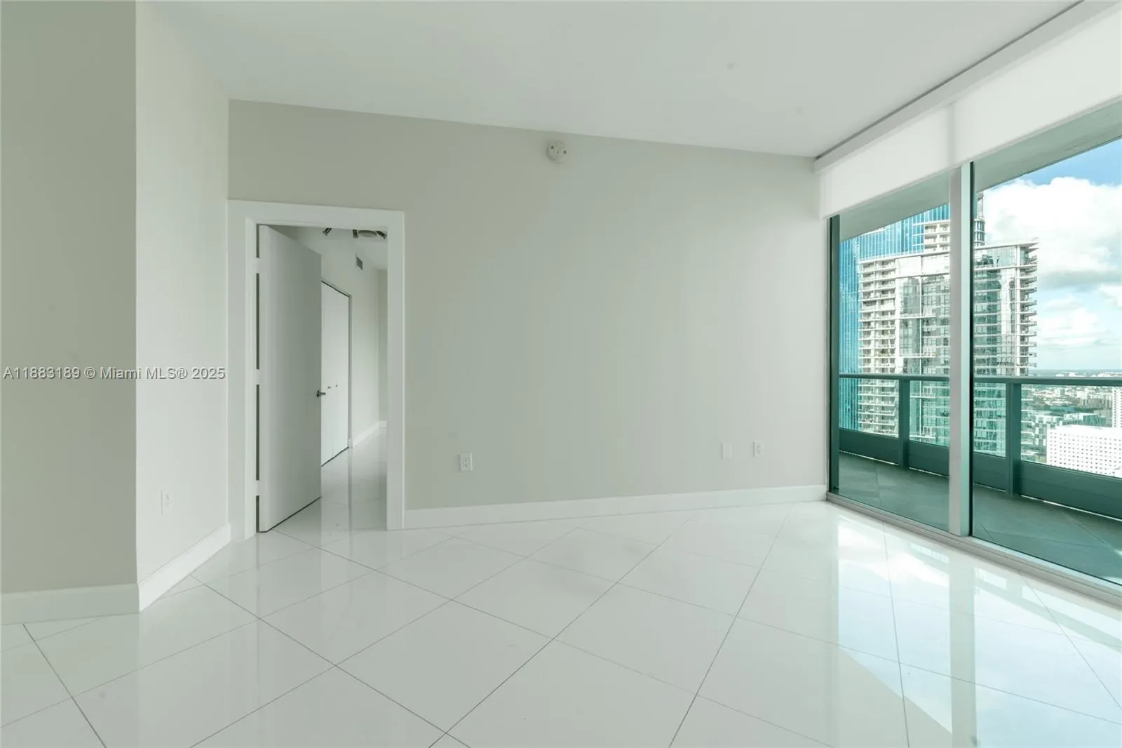 900 Biscayne Blvd, #4802