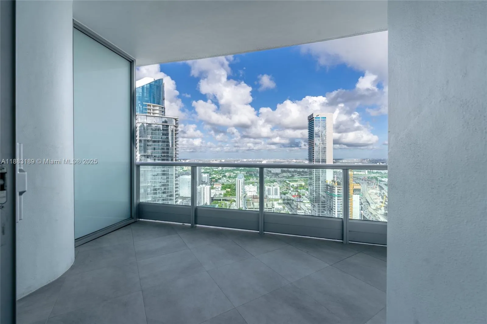 900 Biscayne Blvd, #4802