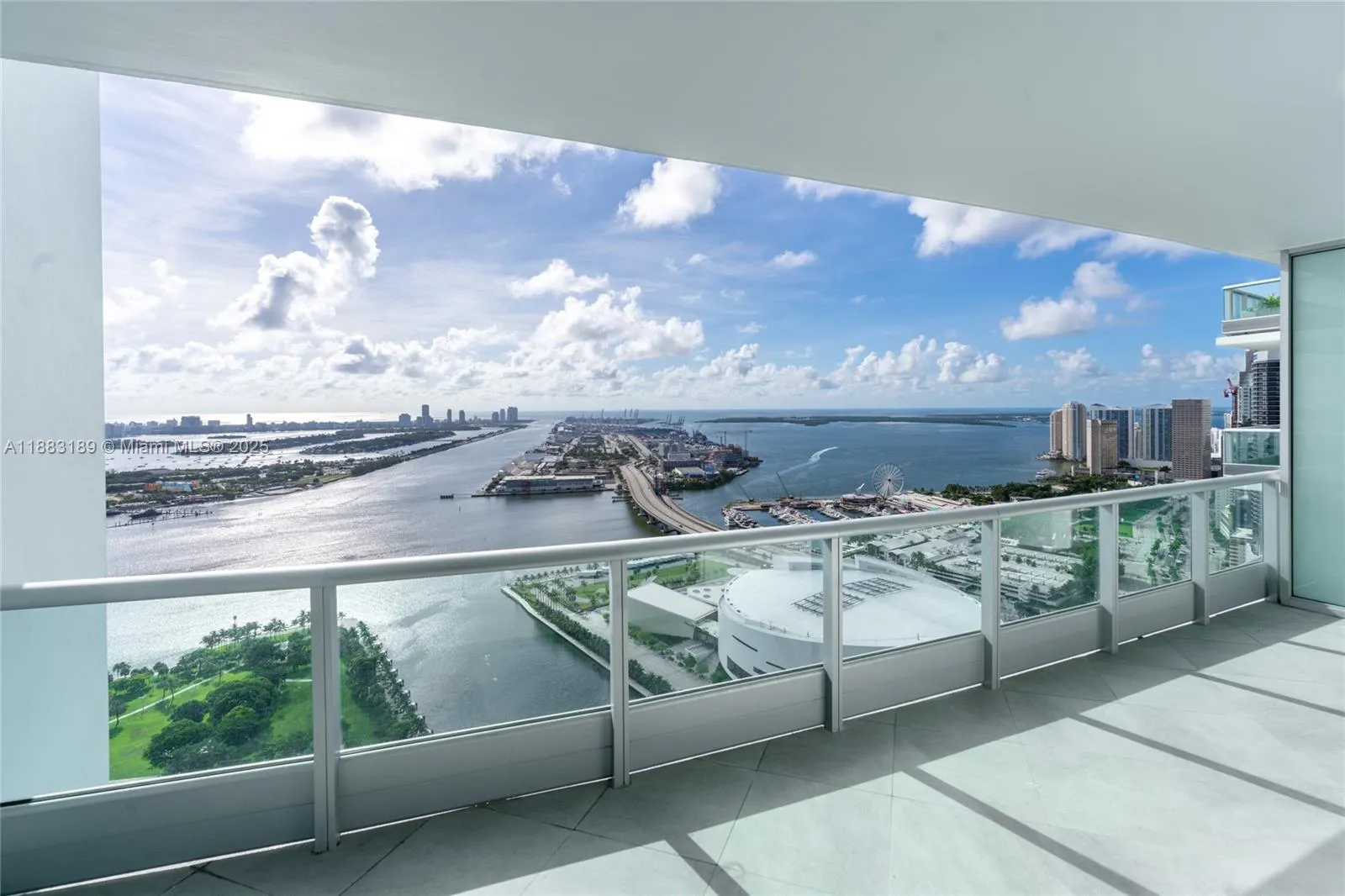 900 Biscayne Blvd, #4802
