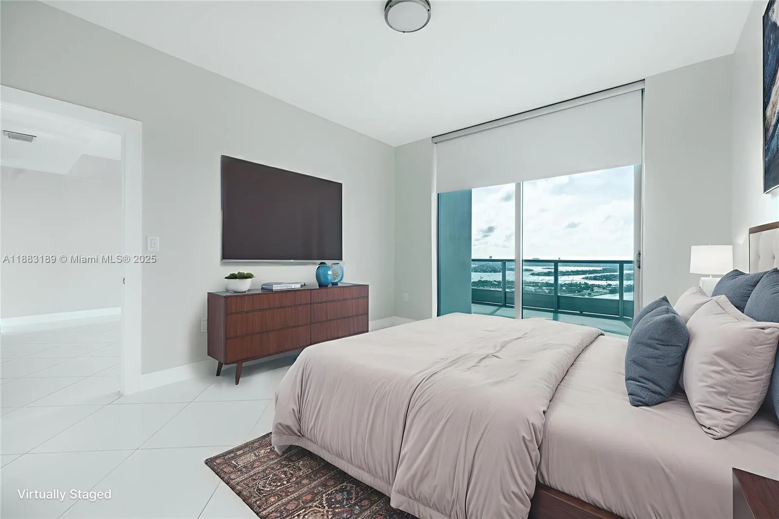 900 Biscayne Blvd, #4802