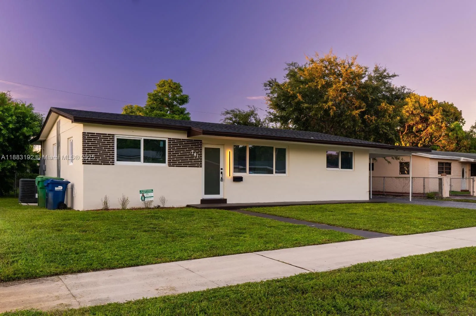 1000 NW 198th St